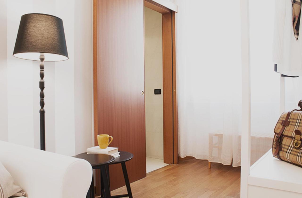 Accanto Al Centro B&B Prato  Dış mekan fotoğraf