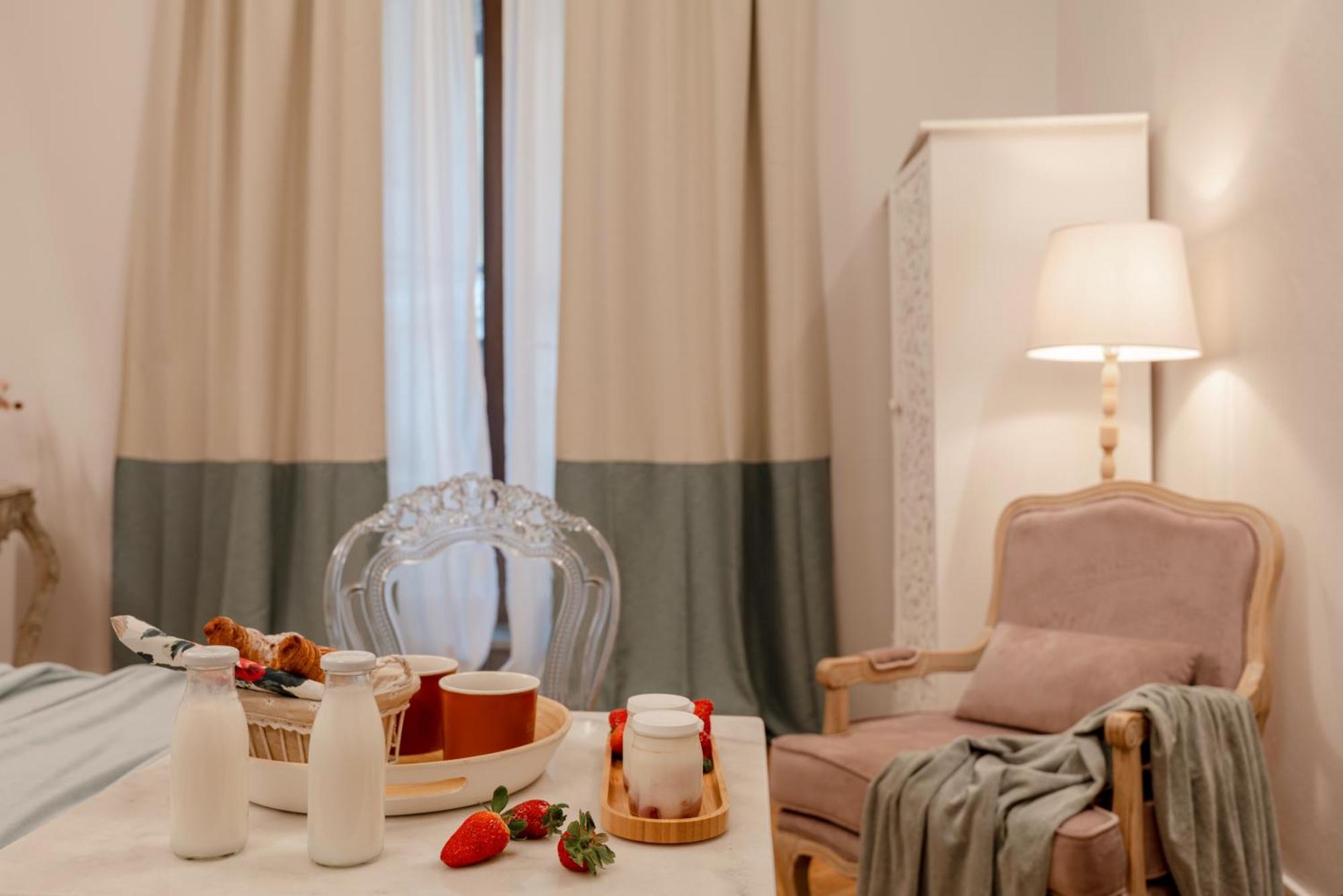 Accanto Al Centro B&B Prato  Dış mekan fotoğraf